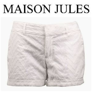 ☁️ Maison Jules White Eyelet Shorts Size 10